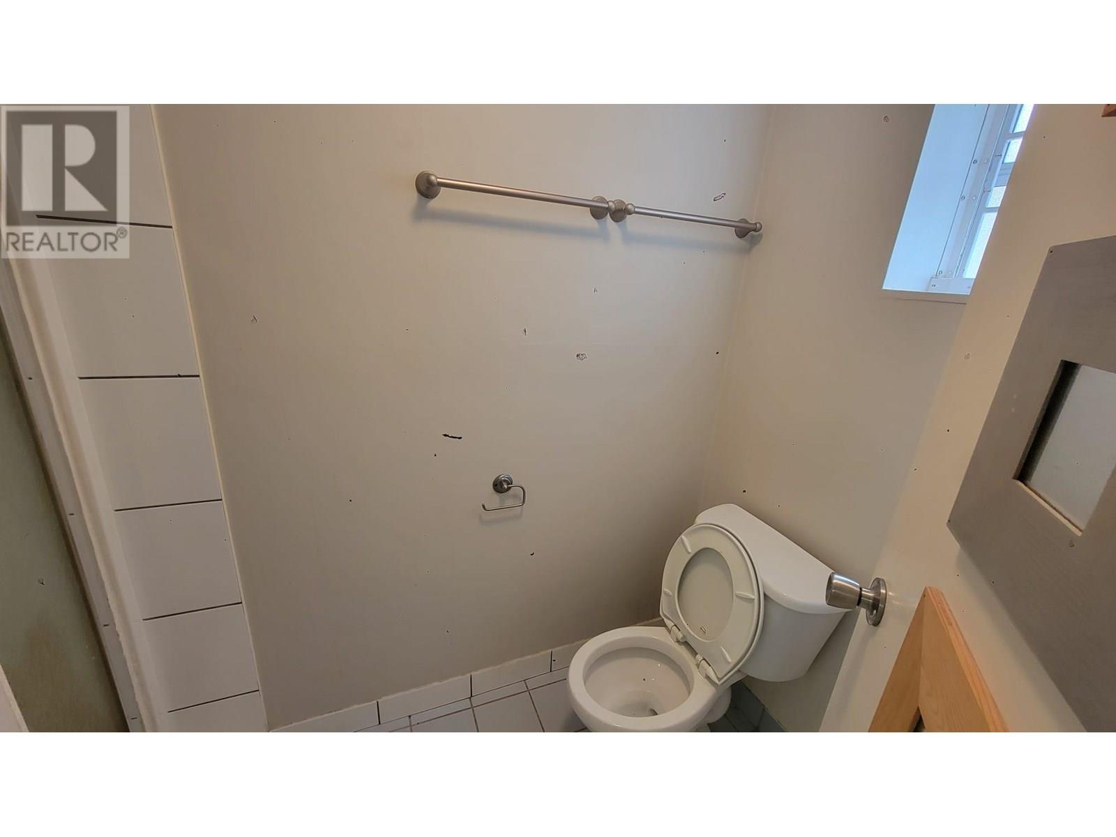 Photo 11 of 4661 Napier Street, Burnaby BC