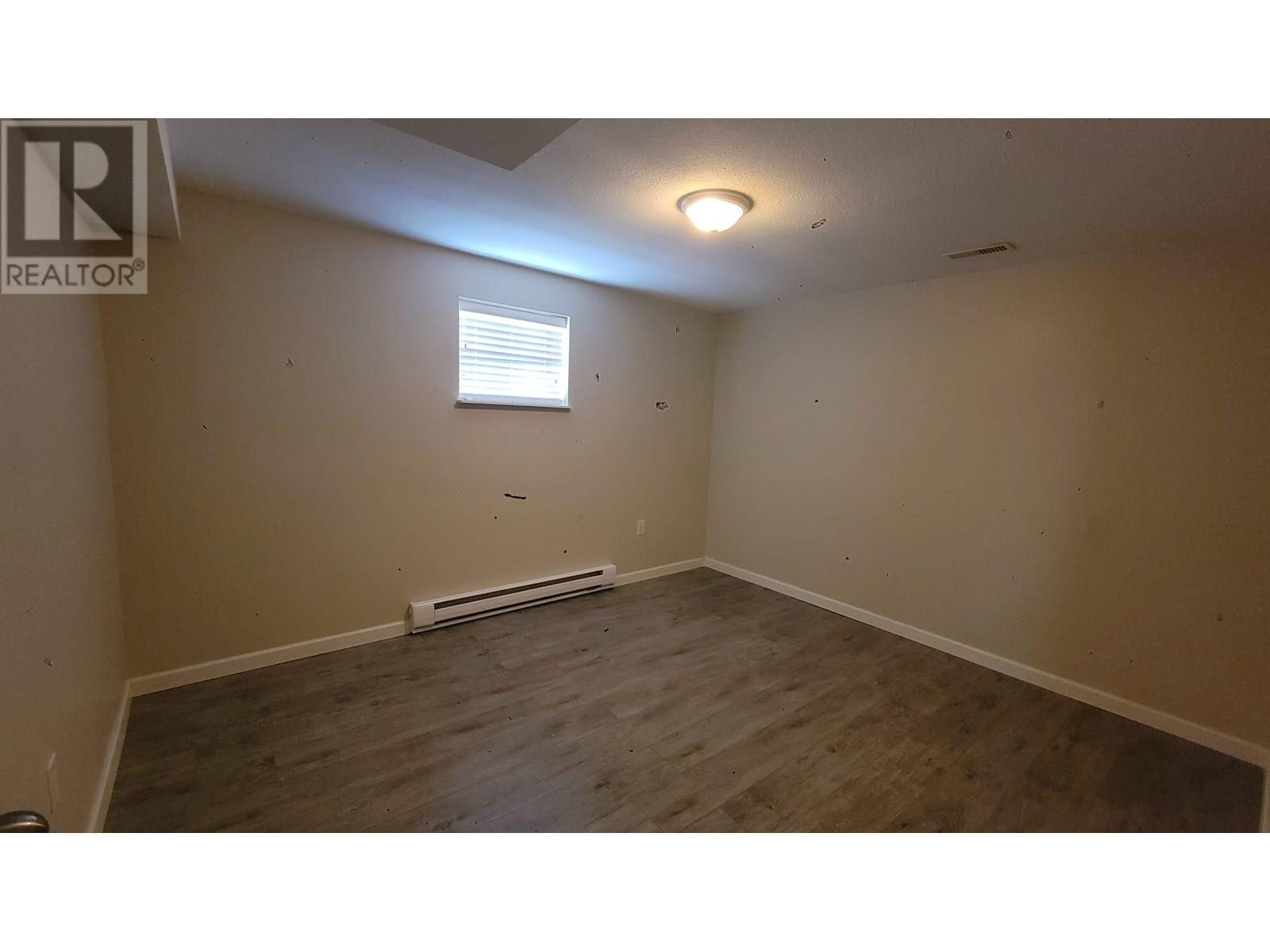 Photo 9 of 4661 Napier Street, Burnaby BC