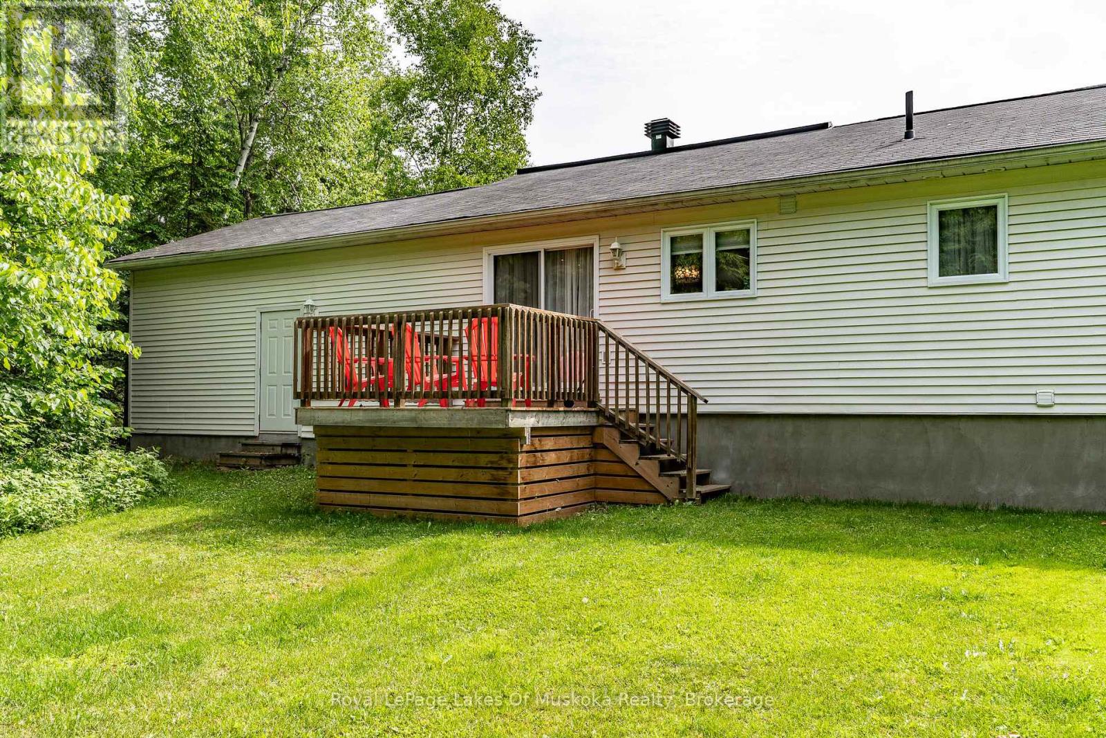 Photo 28 of 74 Glencairn Crescent, Huntsville ON
