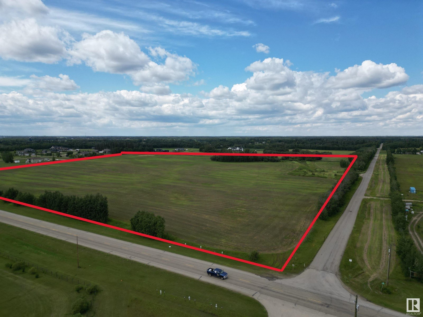 Photo 4 of 51108 Rge Road 265, Rural Parkland County AB
