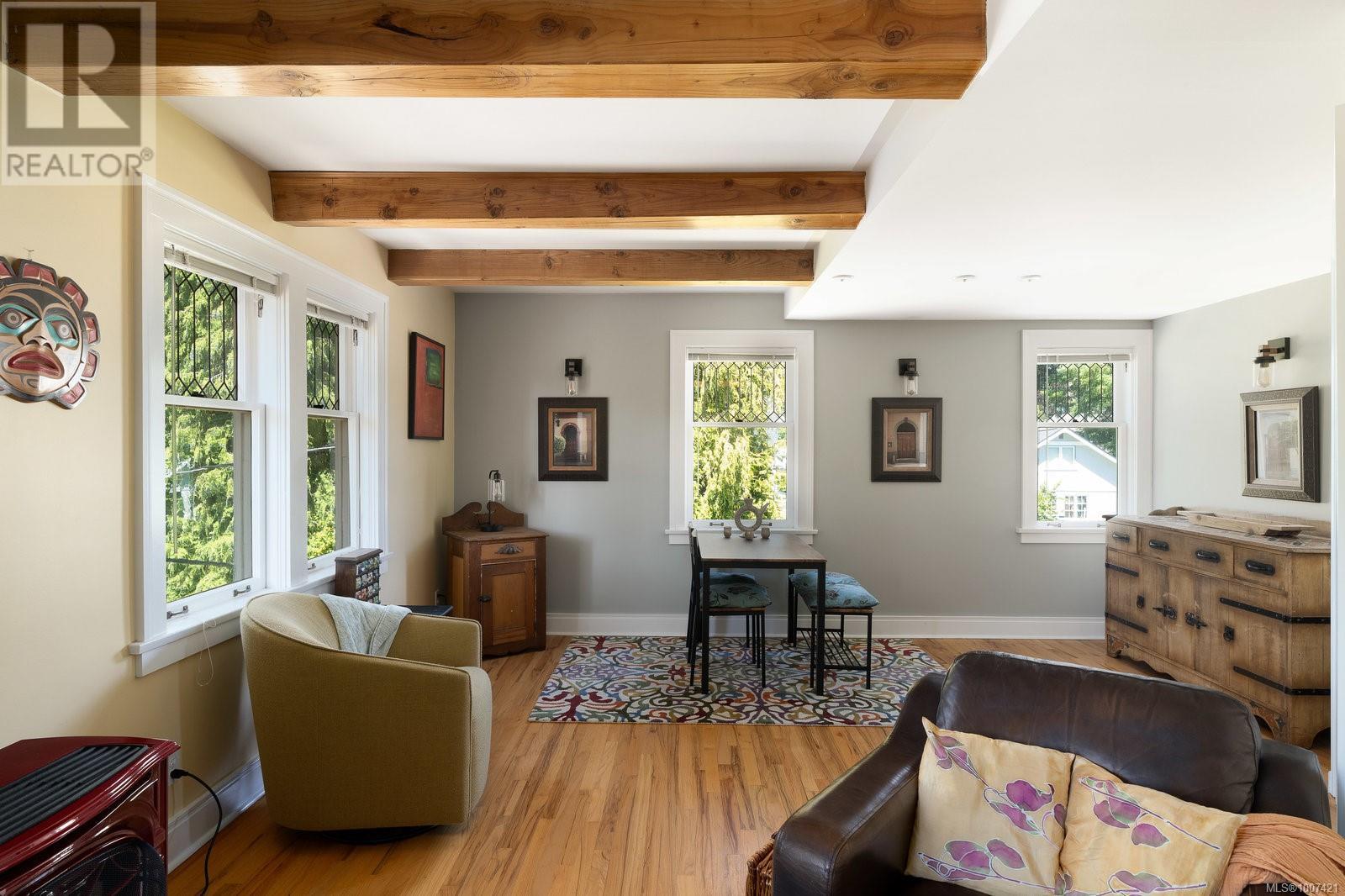 Single Family House Character for Sale in   Pemberton Rd Victoria 