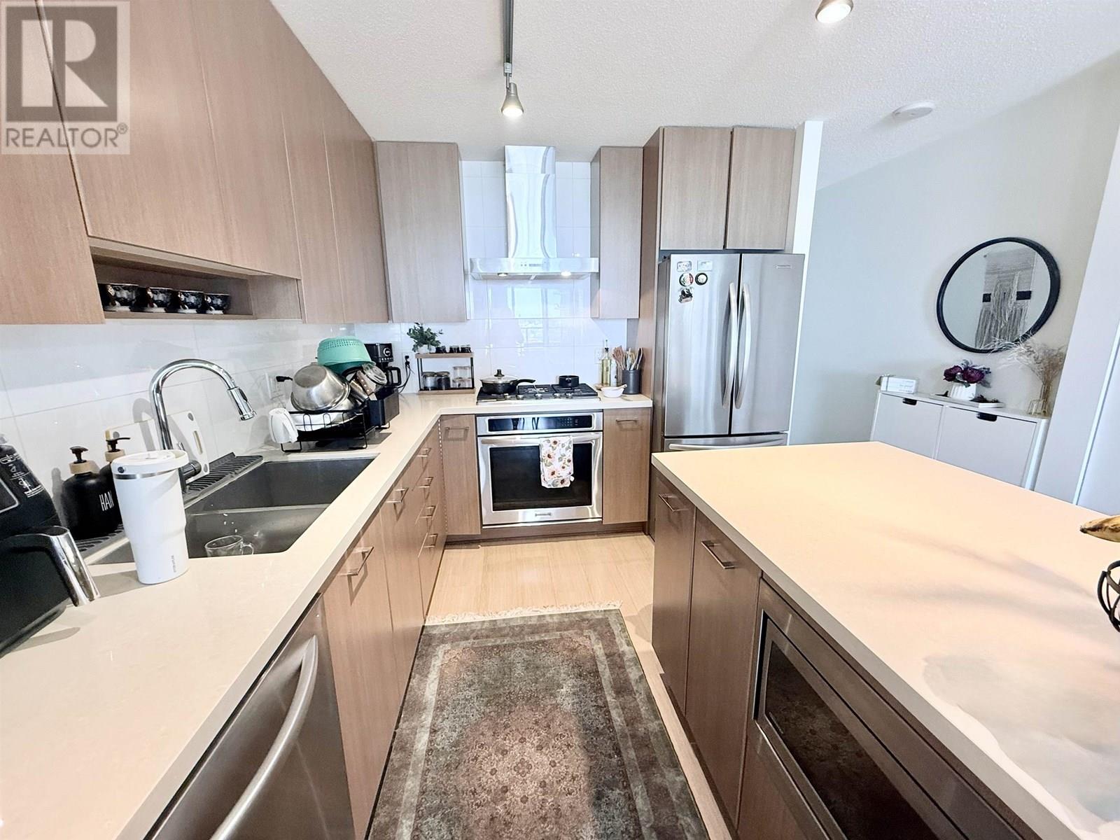 Photo 7 of 2503 4189 Halifax Street, Burnaby BC