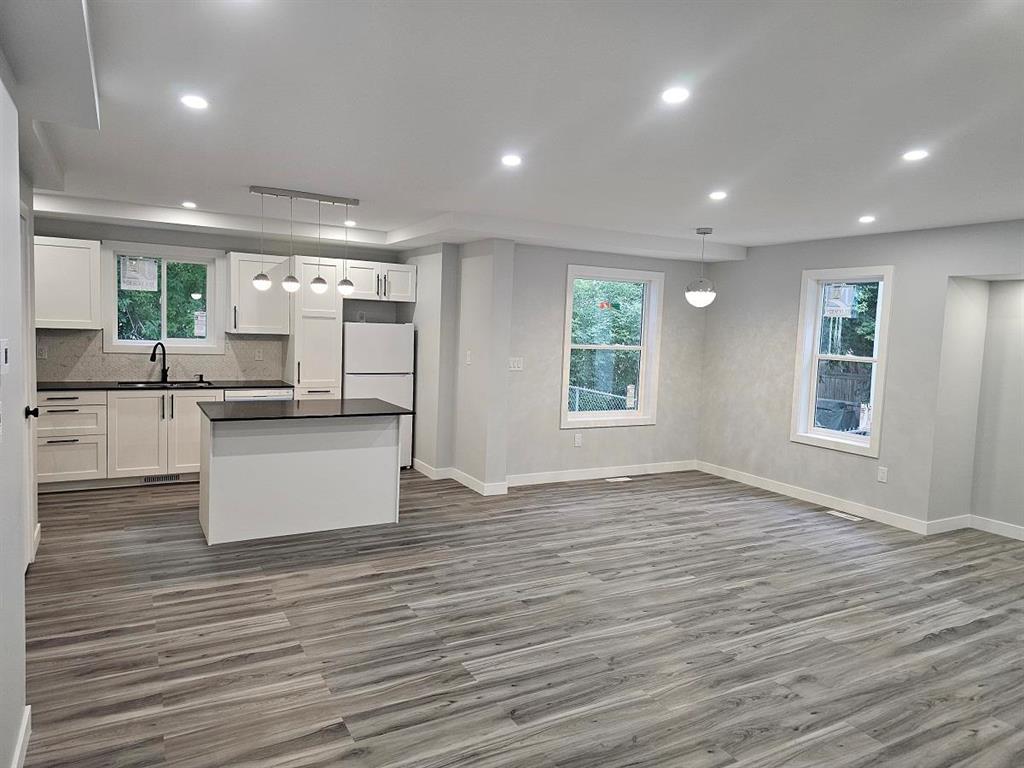 Photo 1 of 571 Burrows Avenue, Winnipeg MB