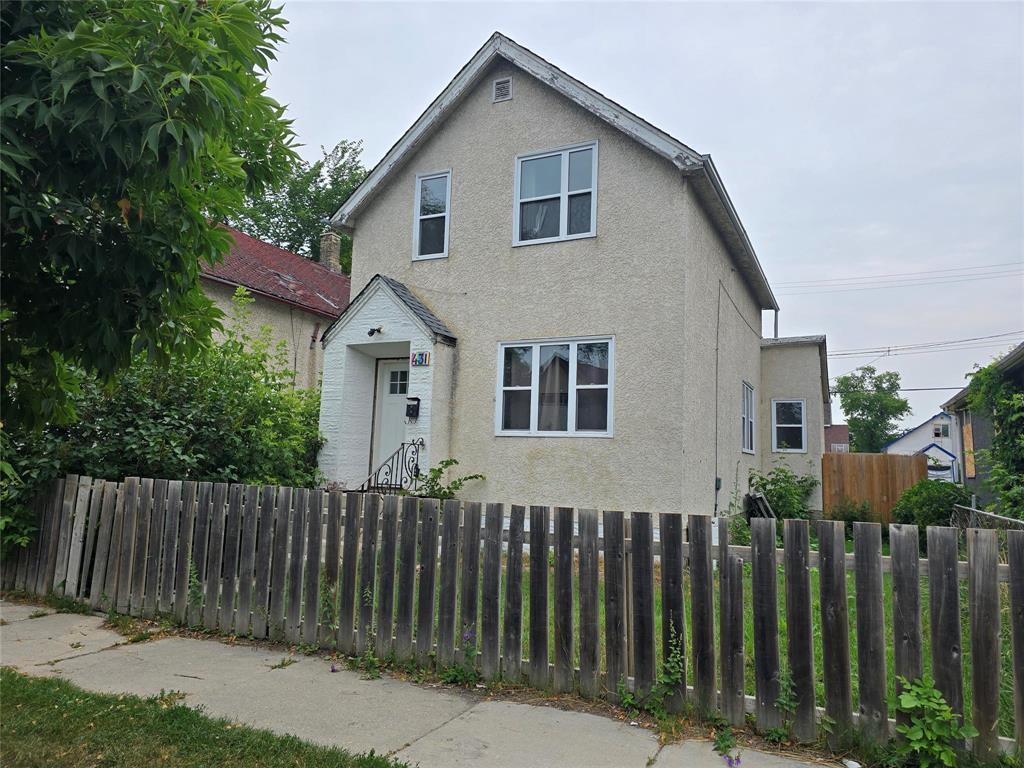 Photo 1 of 431 Pritchard Avenue, Winnipeg MB