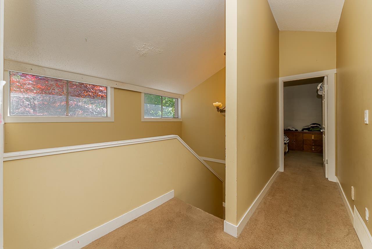 Photo 7 of 3799 196 A Street, Langley BC