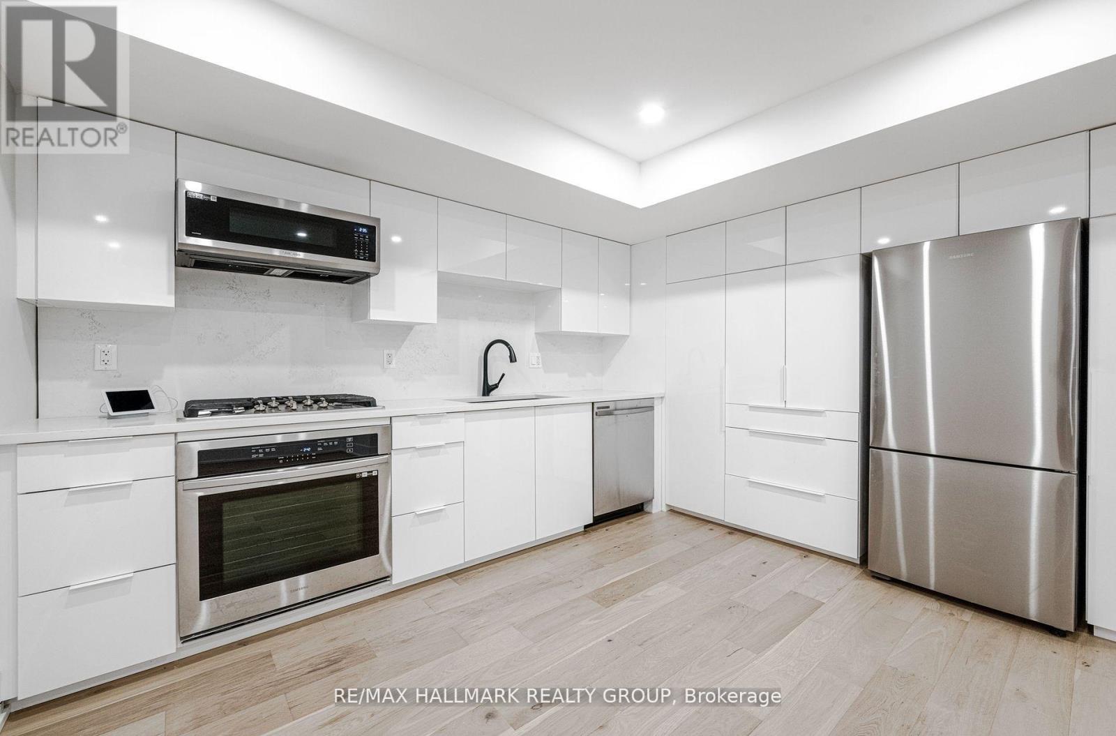 Photo 16 of 185 Carleton Avenue, Ottawa ON