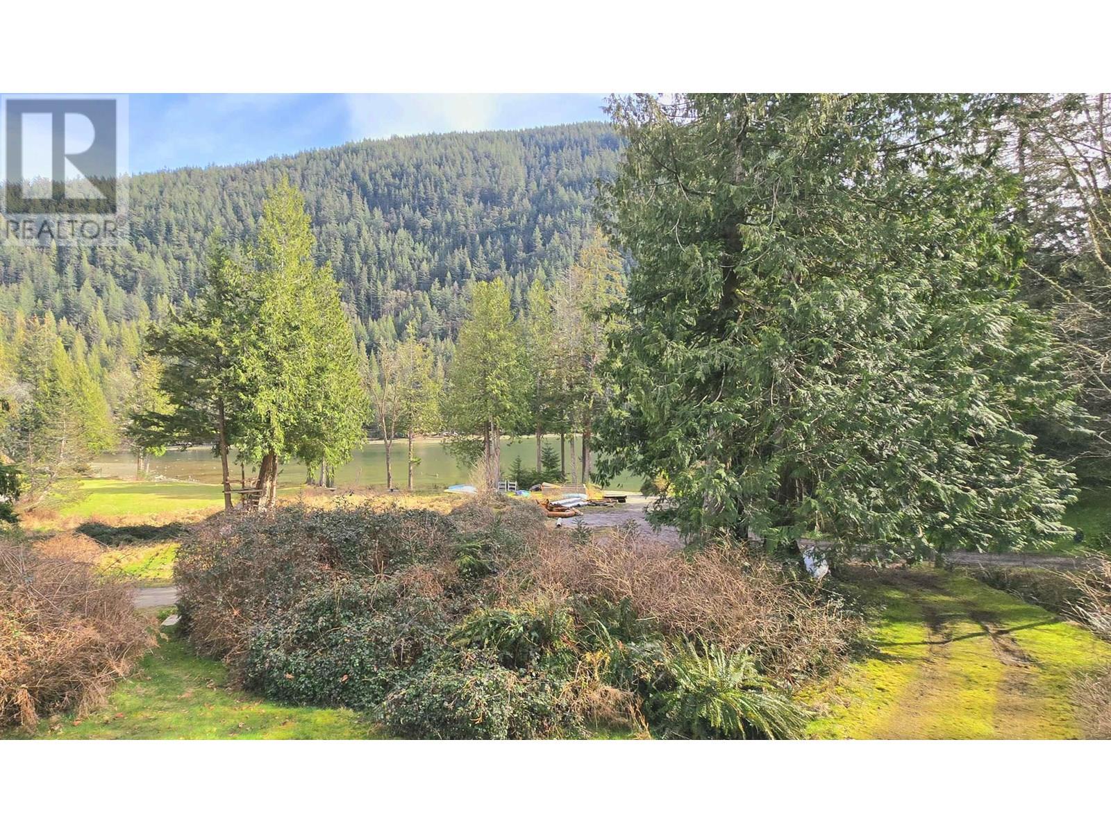 B SL27 SEA RANCH, Gambier Island