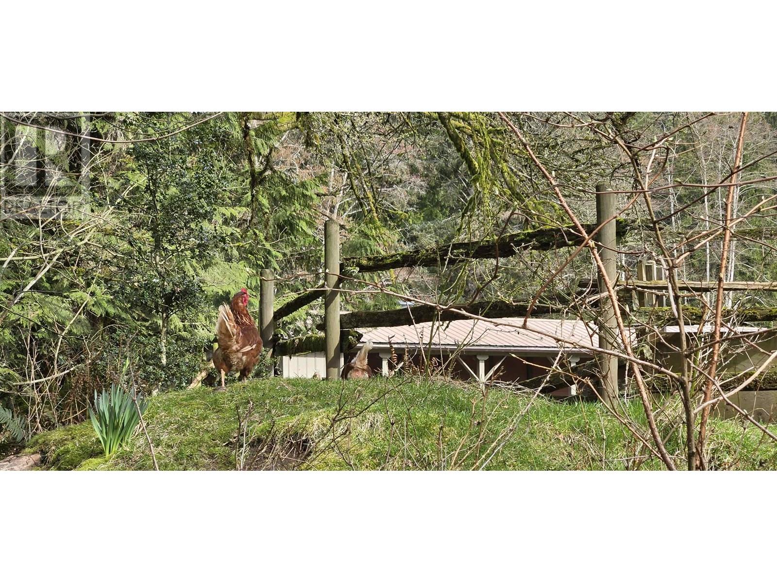 B SL27 SEA RANCH, Gambier Island