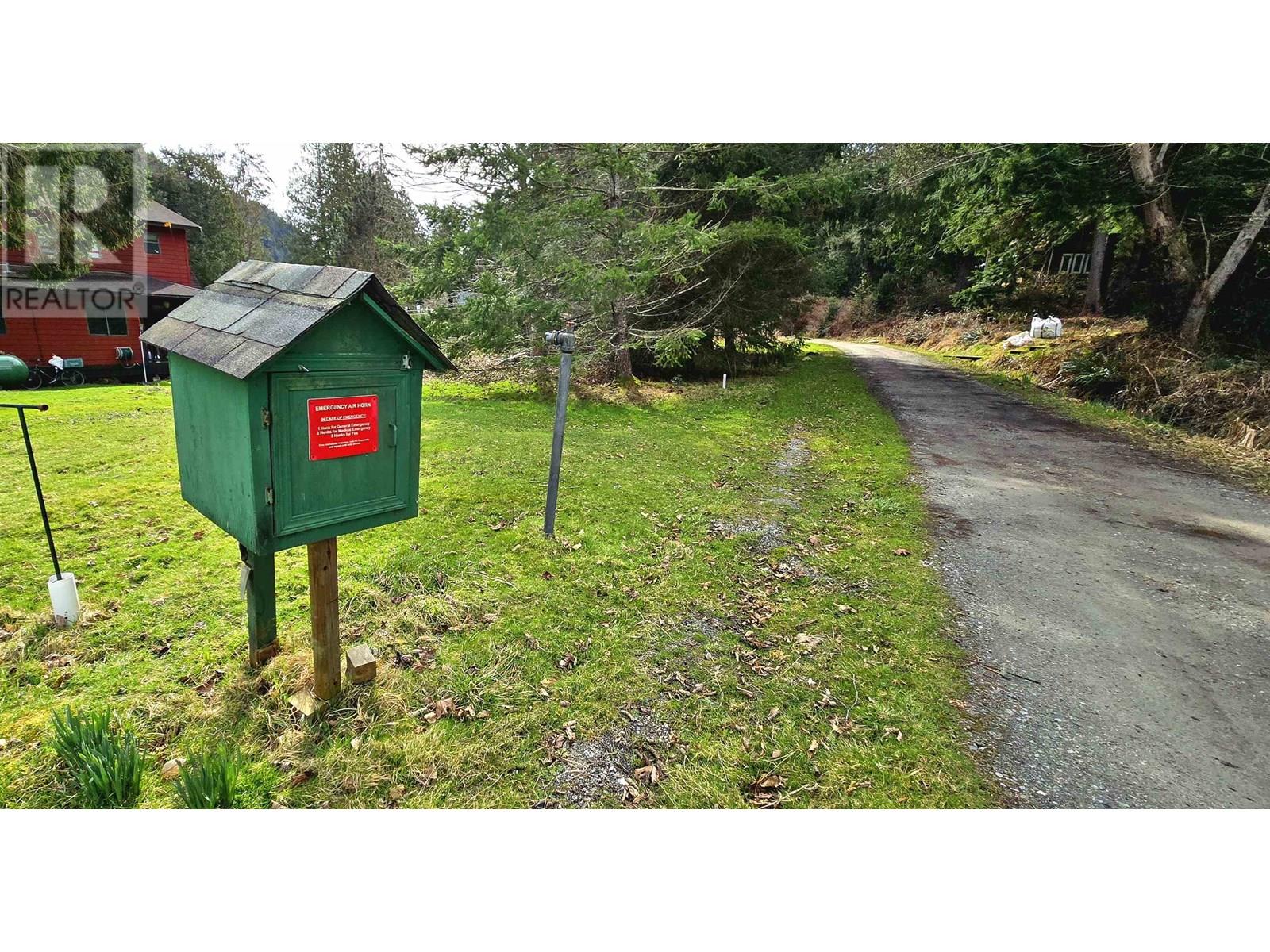 B SL27 SEA RANCH, Gambier Island