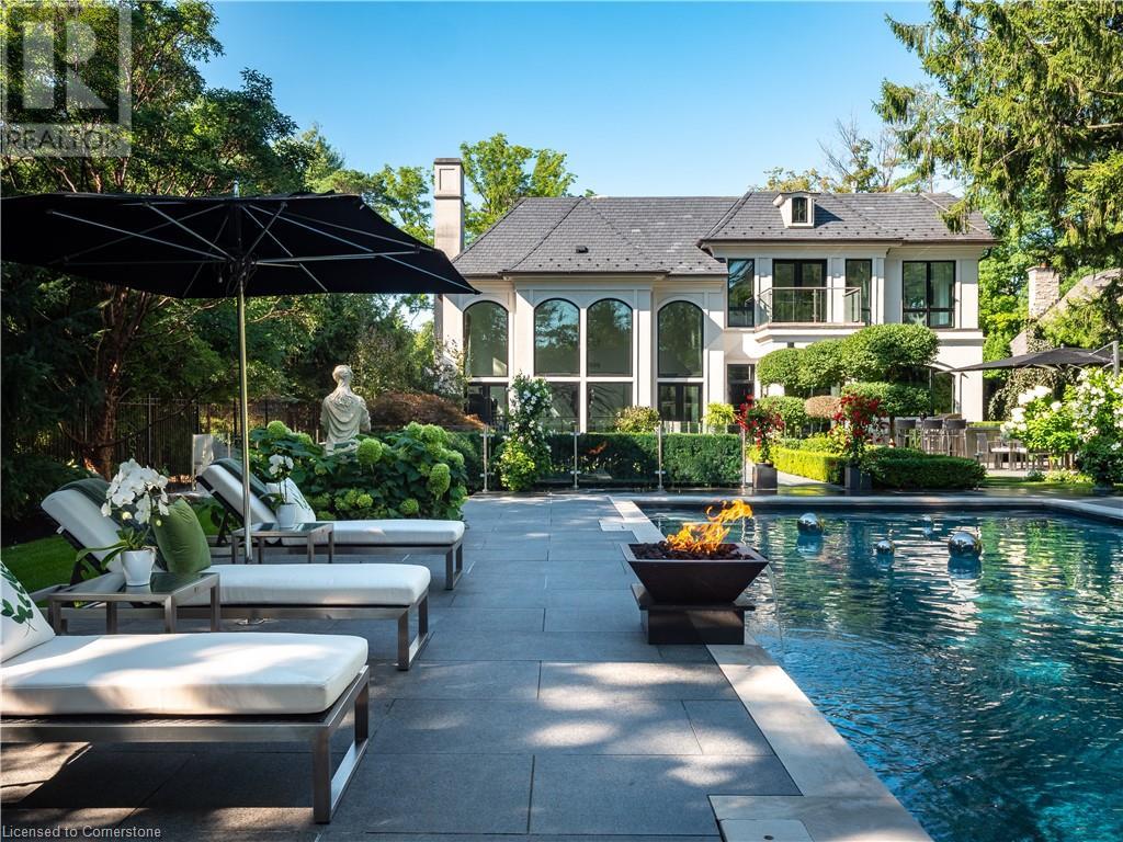 Photo 28 of 15 Chartwell Road, Oakville ON