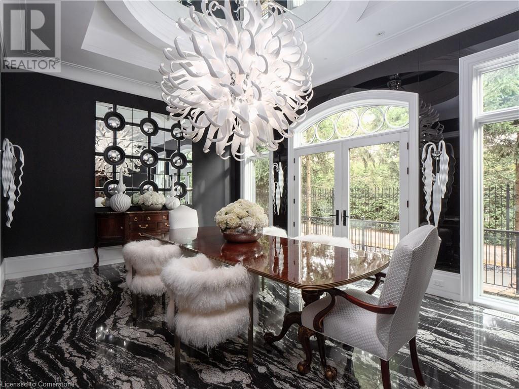 Photo 6 of 15 Chartwell Road, Oakville ON