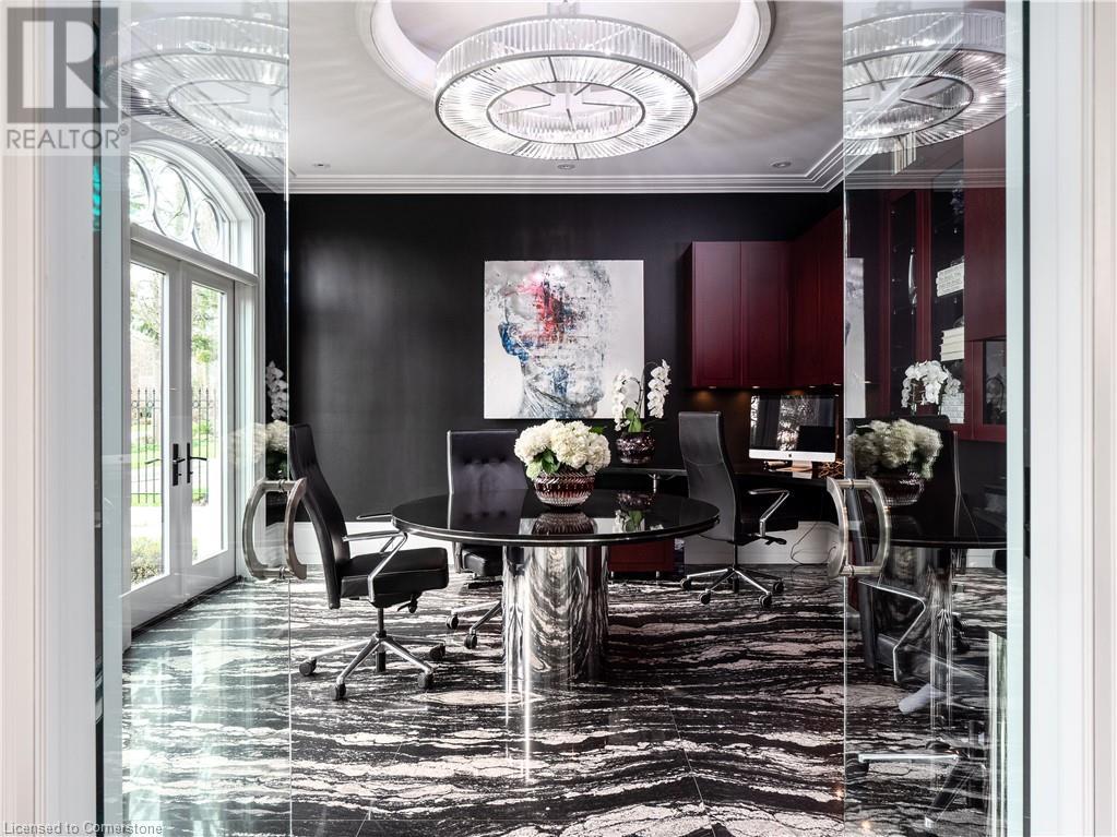 Photo 9 of 15 Chartwell Road, Oakville ON