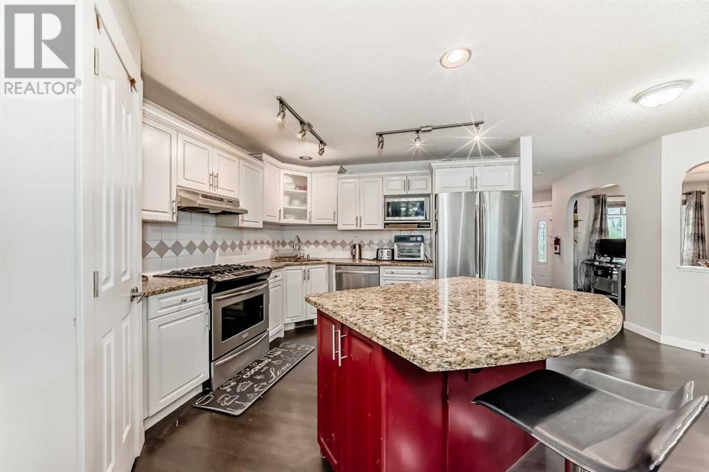 Single Family House for Sale in  Citadel Circle NW Citadel Calgary 