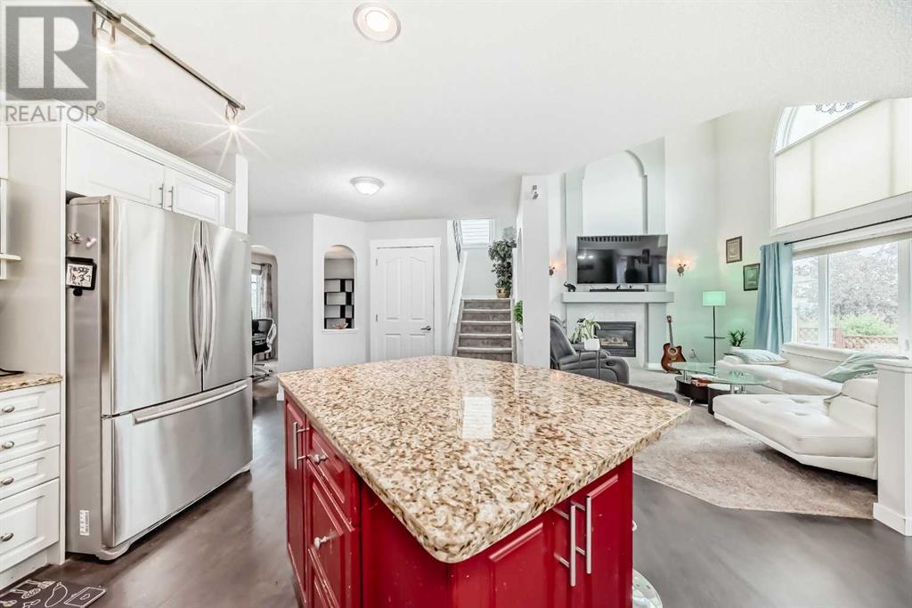 Single Family House for Sale in  Citadel Circle NW Citadel Calgary 