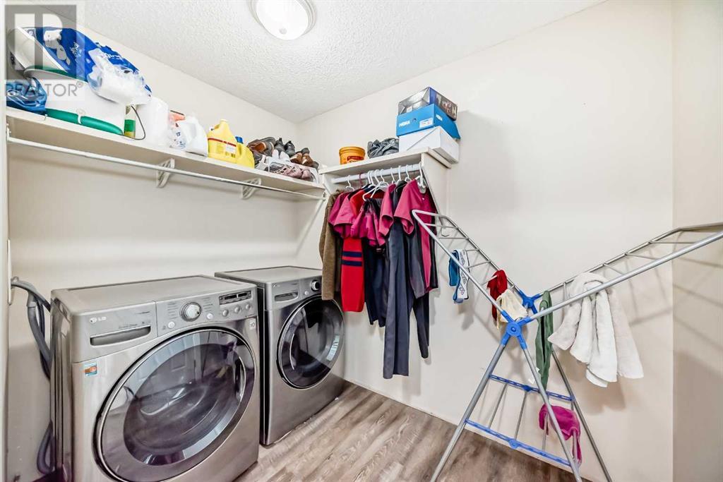 Single Family House for Sale in  Citadel Circle NW Citadel Calgary 