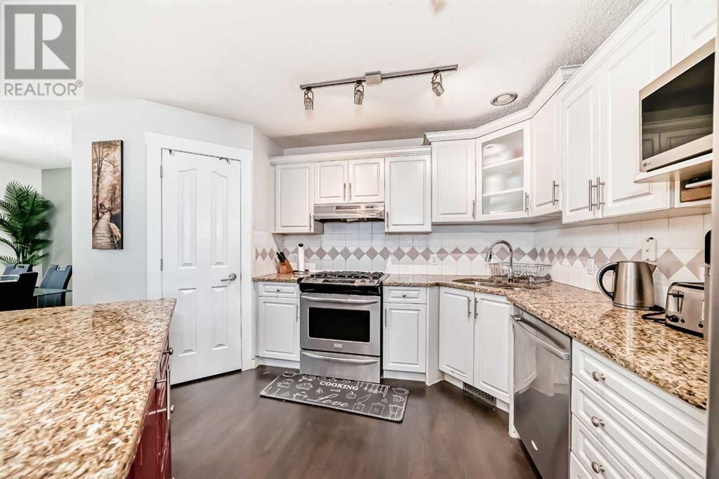Single Family House for Sale in  Citadel Circle NW Citadel Calgary 
