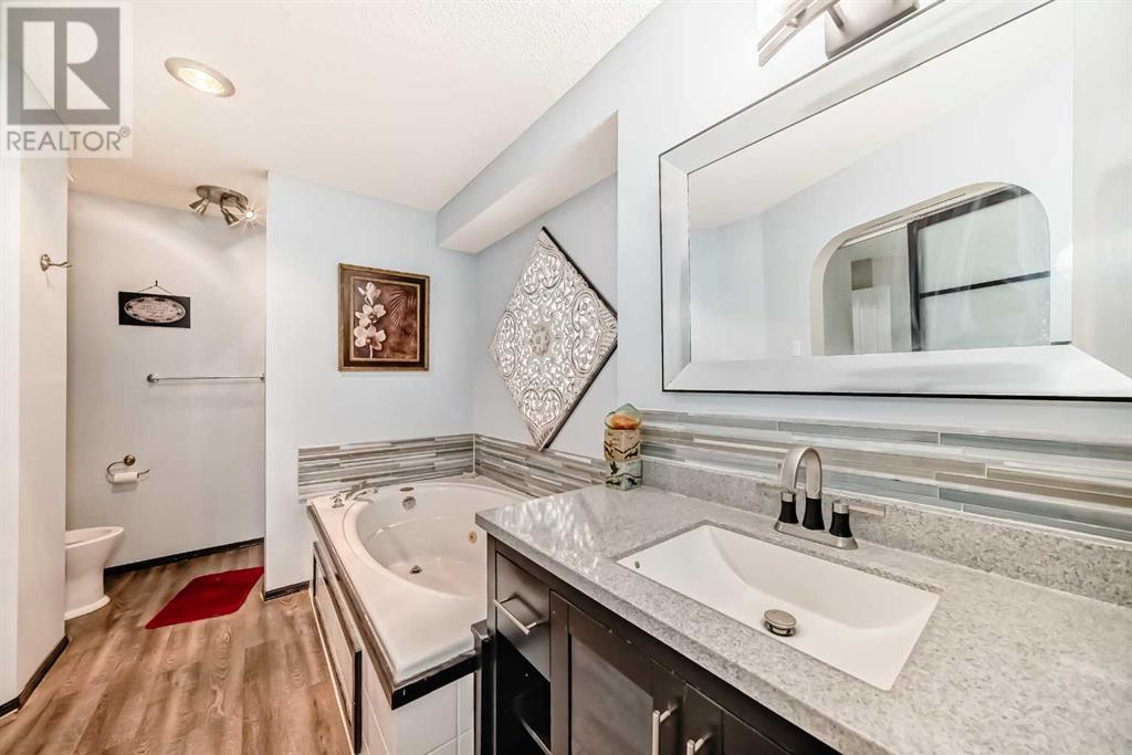 Single Family House for Sale in  Citadel Circle NW Citadel Calgary 