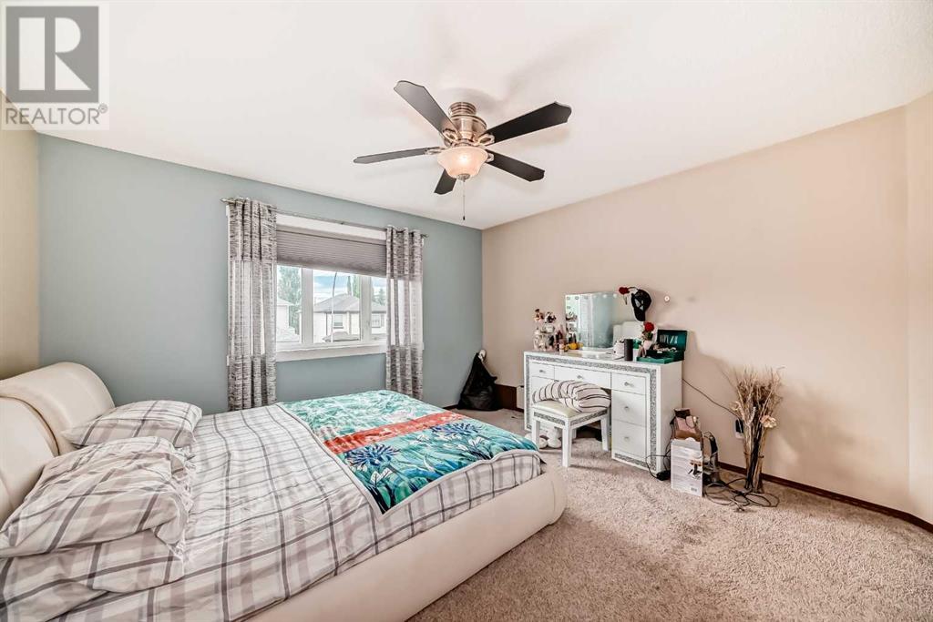 Single Family House for Sale in  Citadel Circle NW Citadel Calgary 