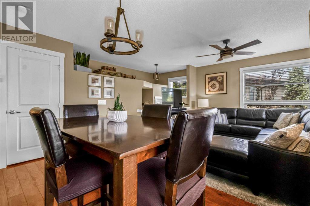 Single Family House for Sale in  Aspen Hills Common SW Aspen Woods Calgary 