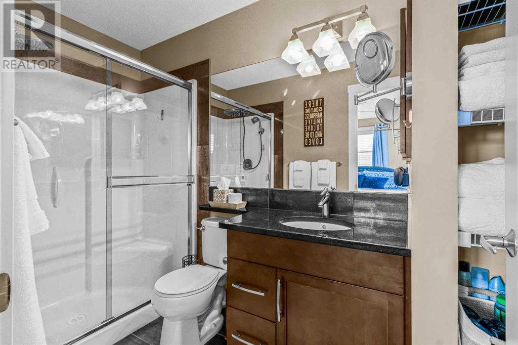 Single Family House for Sale in  Aspen Hills Common SW Aspen Woods Calgary 