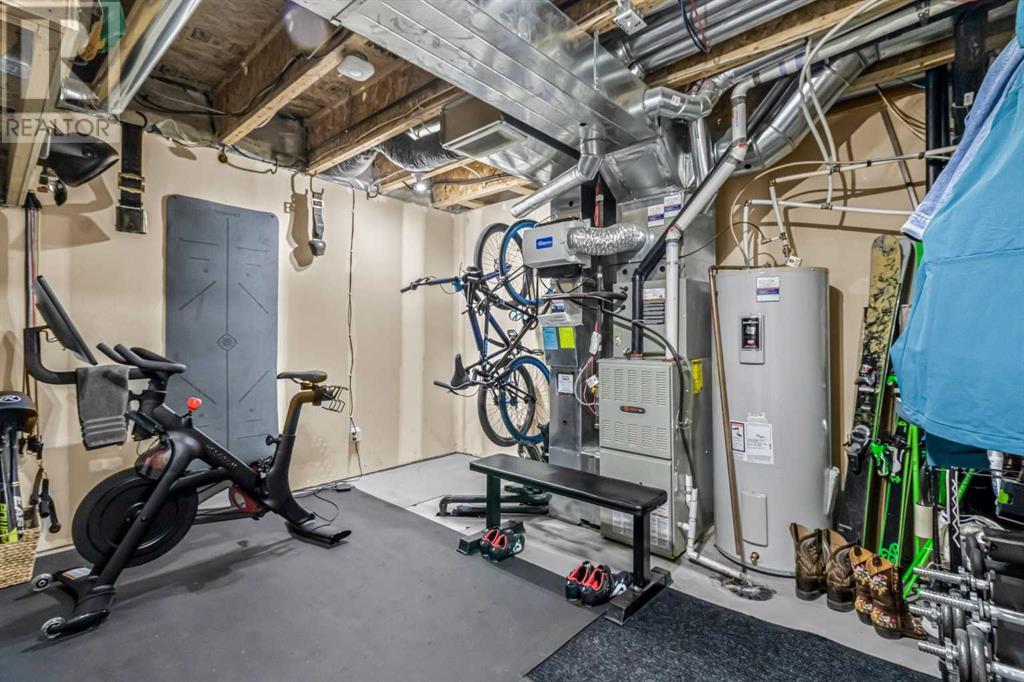 Single Family House for Sale in  Aspen Hills Common SW Aspen Woods Calgary 