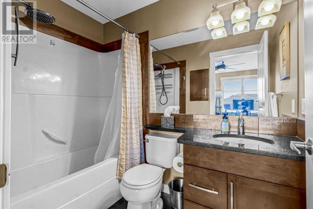 Single Family House for Sale in  Aspen Hills Common SW Aspen Woods Calgary 