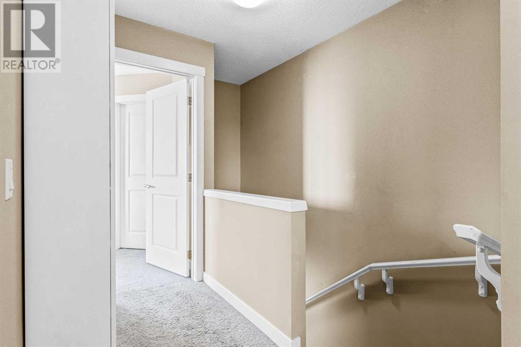 Single Family House for Sale in  Aspen Hills Common SW Aspen Woods Calgary 