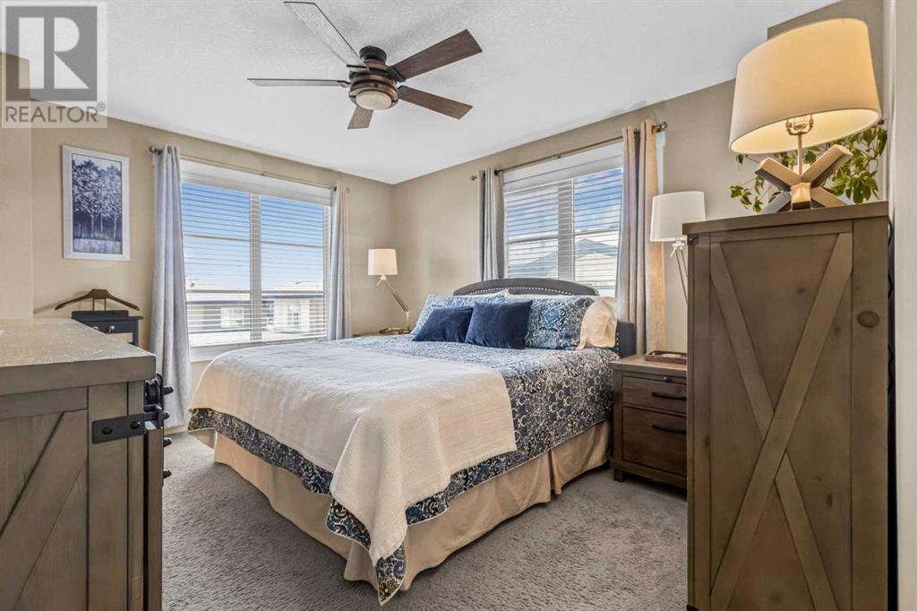 Single Family House for Sale in  Aspen Hills Common SW Aspen Woods Calgary 
