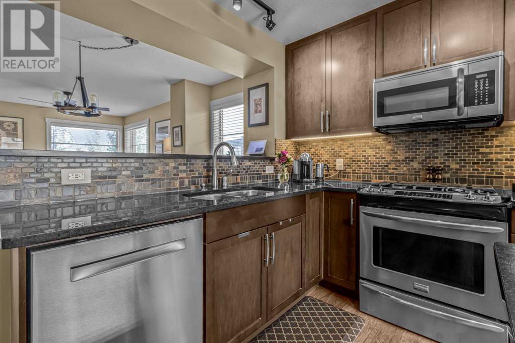 Single Family House for Sale in  Aspen Hills Common SW Aspen Woods Calgary 
