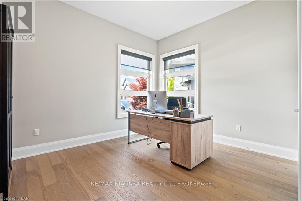 Photo 6 of 13 Francesco Crescent, St Catharines ON