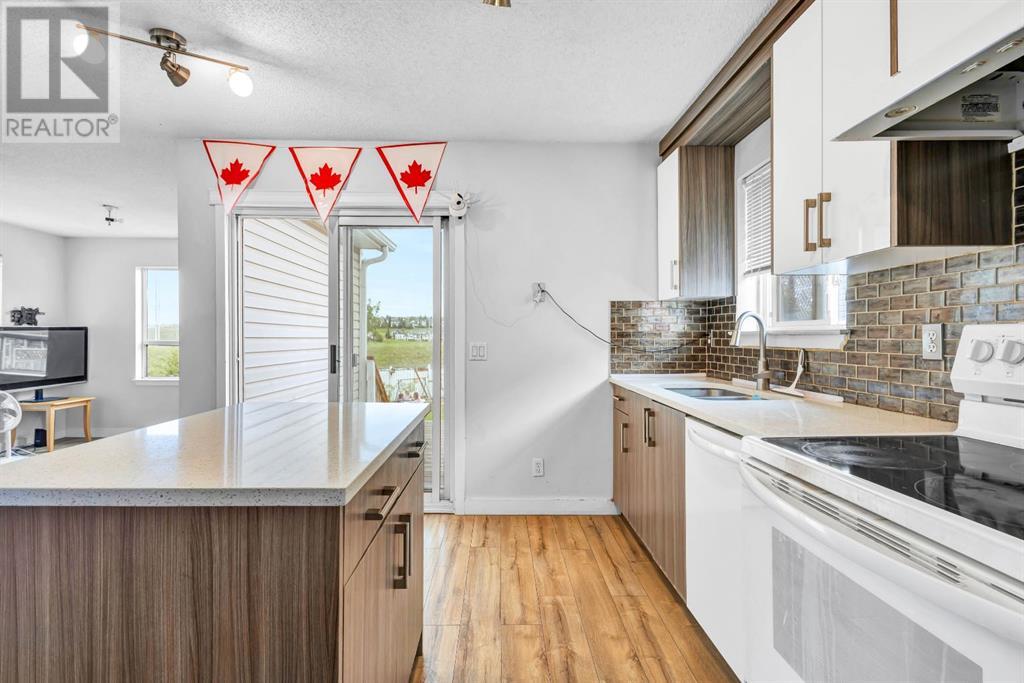 Single Family House for Sale in  Hidden Spring Green NW Hidden Valley Calgary 