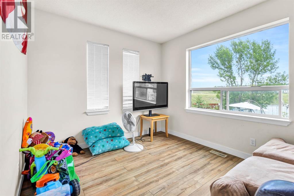 Single Family House for Sale in  Hidden Spring Green NW Hidden Valley Calgary 
