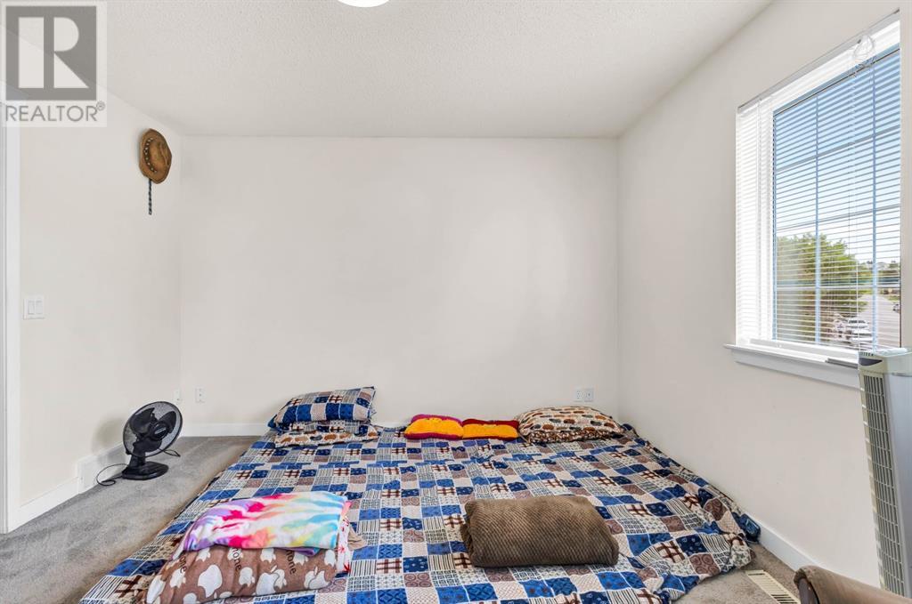 Single Family House for Sale in  Hidden Spring Green NW Hidden Valley Calgary 