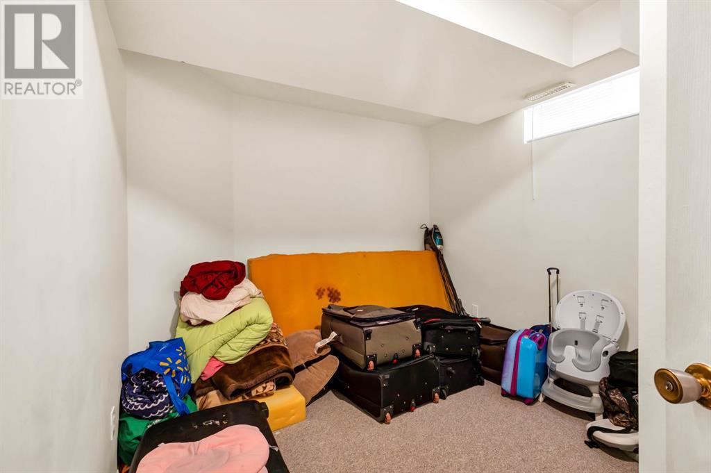 Single Family House for Sale in  Hidden Spring Green NW Hidden Valley Calgary 