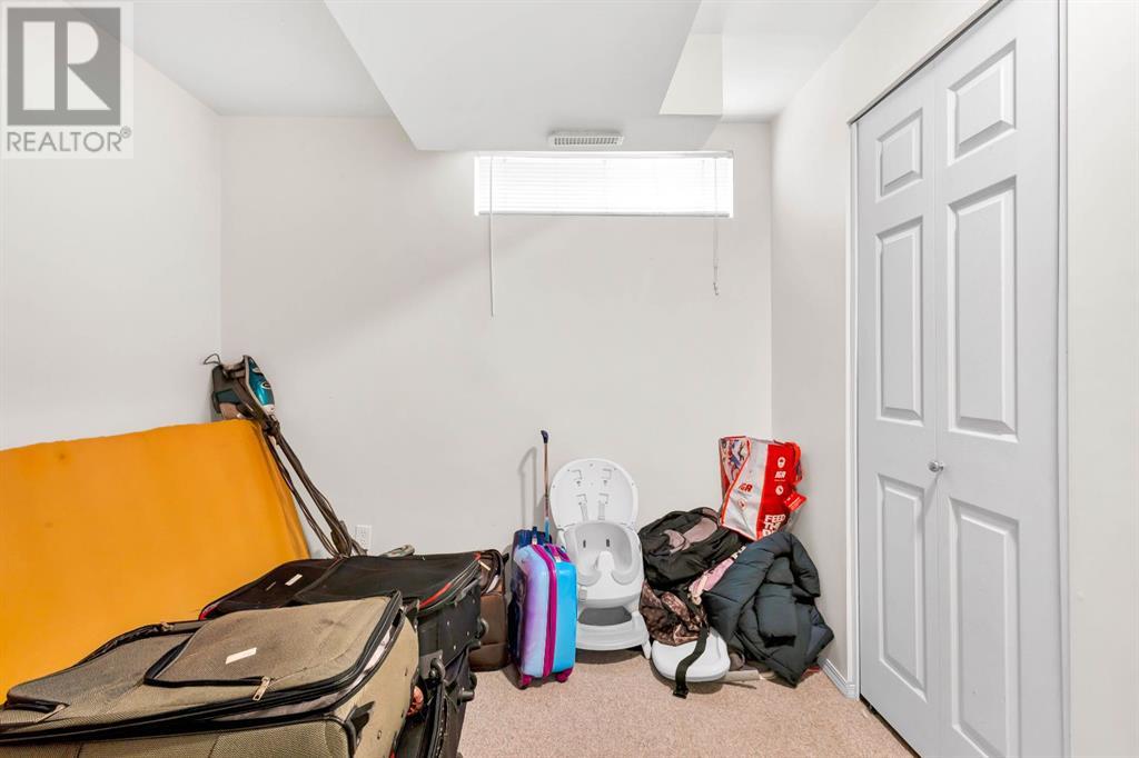 Single Family House for Sale in  Hidden Spring Green NW Hidden Valley Calgary 
