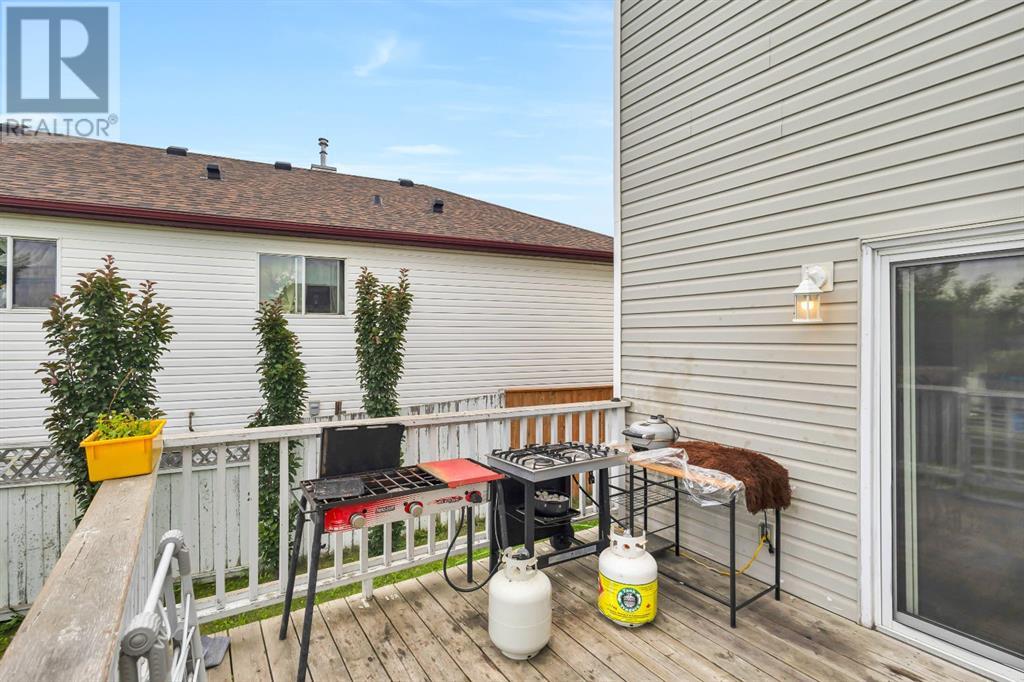 Single Family House for Sale in  Hidden Spring Green NW Hidden Valley Calgary 
