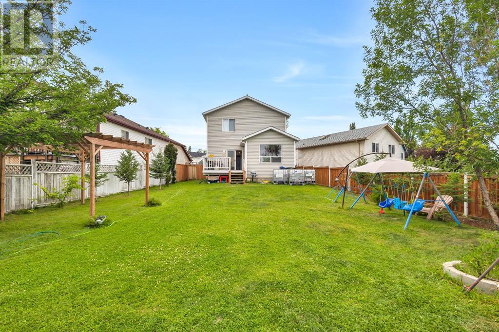 Single Family House for Sale in  Hidden Spring Green NW Hidden Valley Calgary 