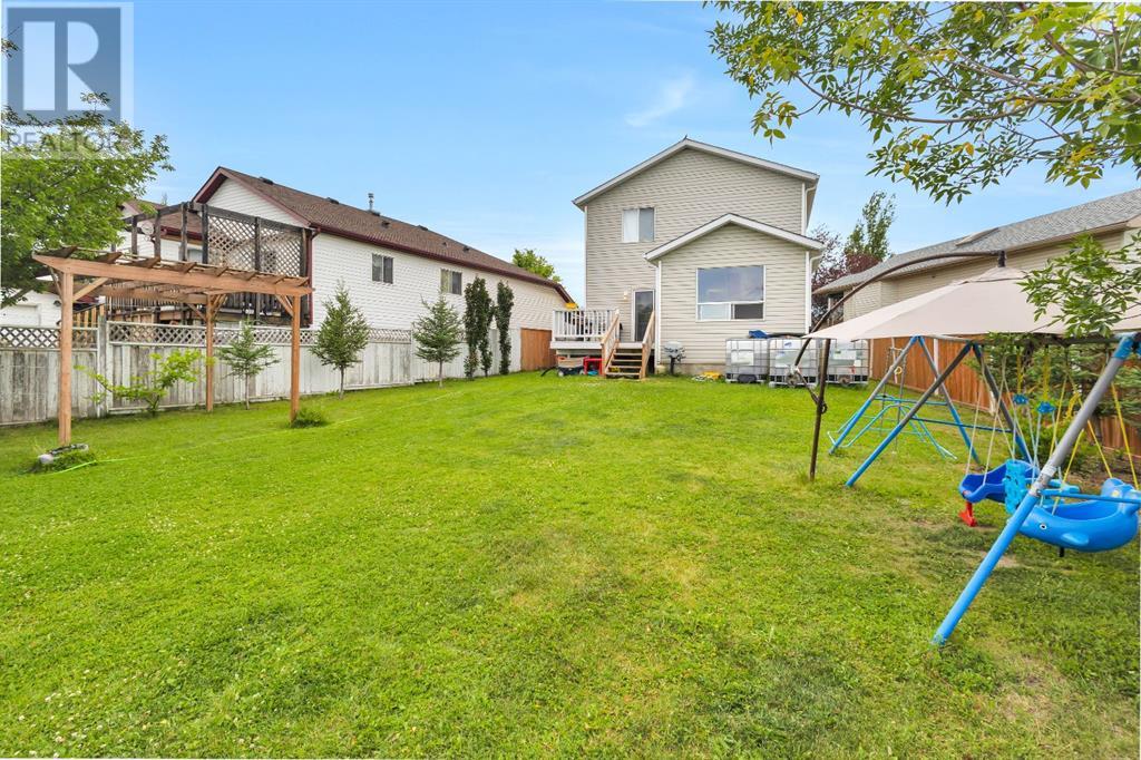 Single Family House for Sale in  Hidden Spring Green NW Hidden Valley Calgary 