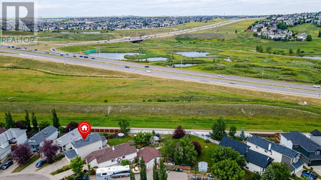 Single Family House for Sale in  Hidden Spring Green NW Hidden Valley Calgary 