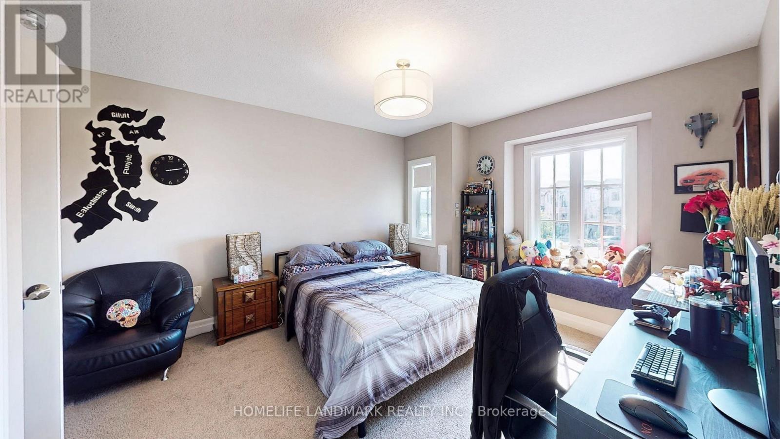 Photo 20 of 537 Millstream Drive, Waterloo ON