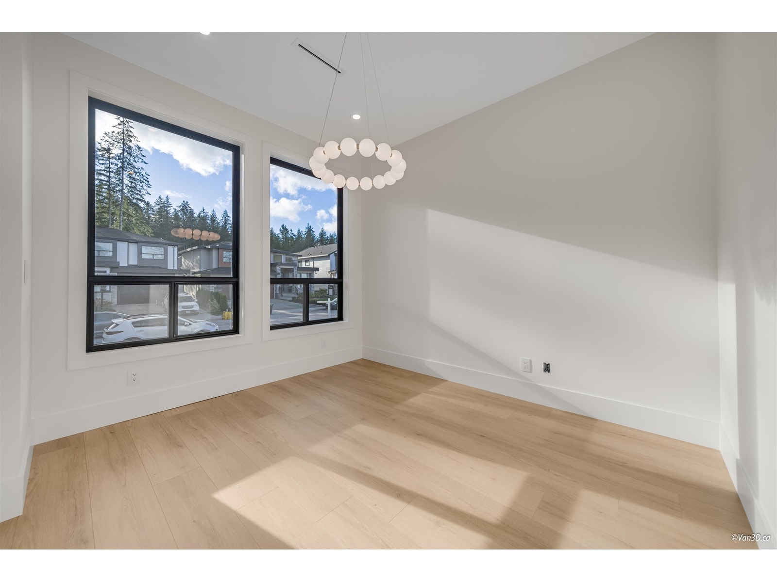 Photo 14 of 19727 31 B Avenue, Langley BC