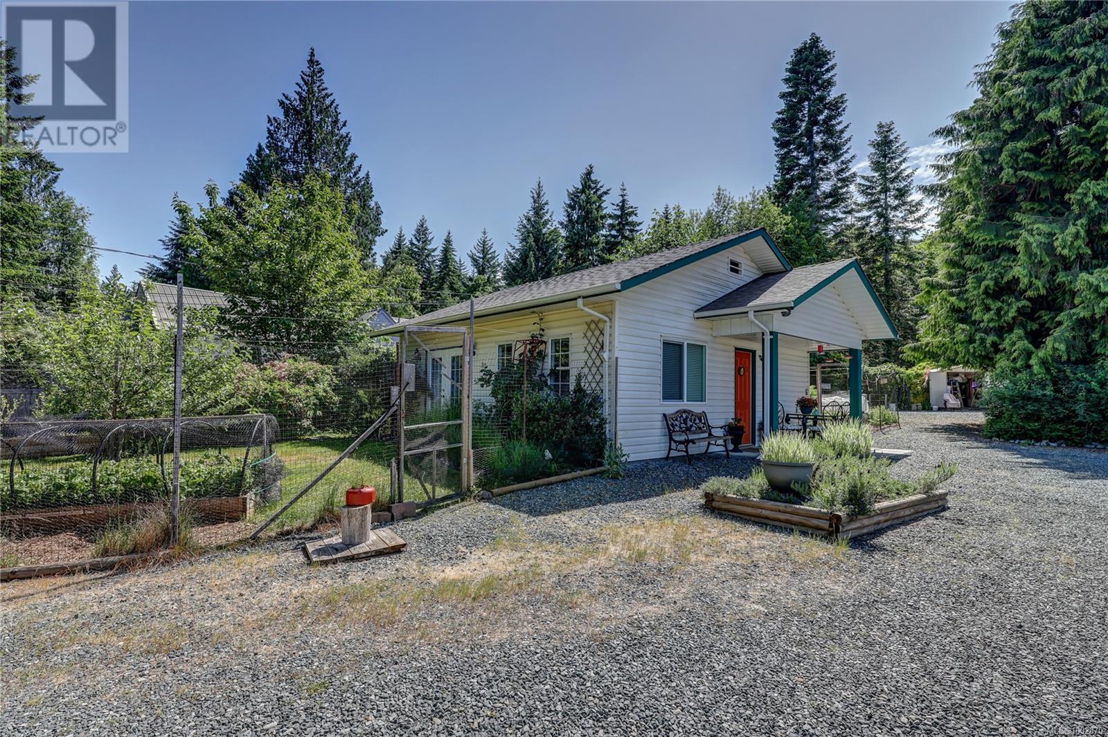 Photo 66 of 4840 Blue Heron Dr, Bowser BC