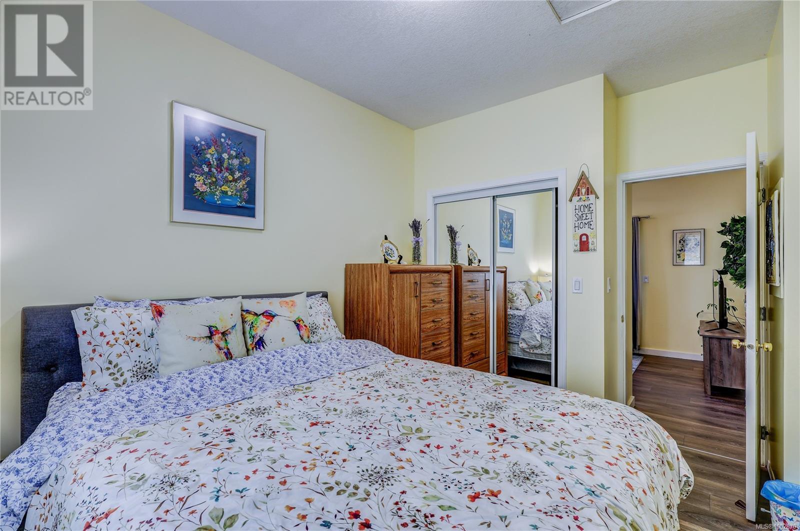 Photo 40 of 4840 Blue Heron Dr, Bowser BC