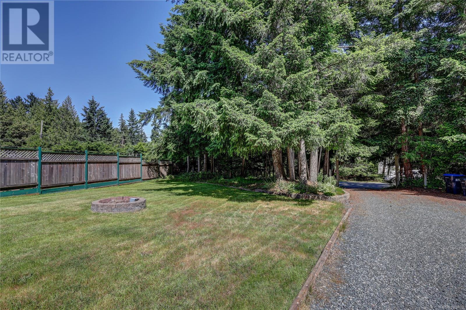 Photo 85 of 4840 Blue Heron Dr, Bowser BC