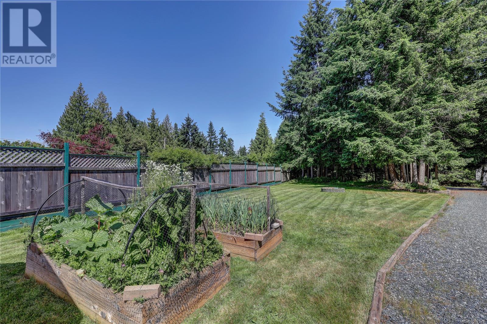 Photo 80 of 4840 Blue Heron Dr, Bowser BC