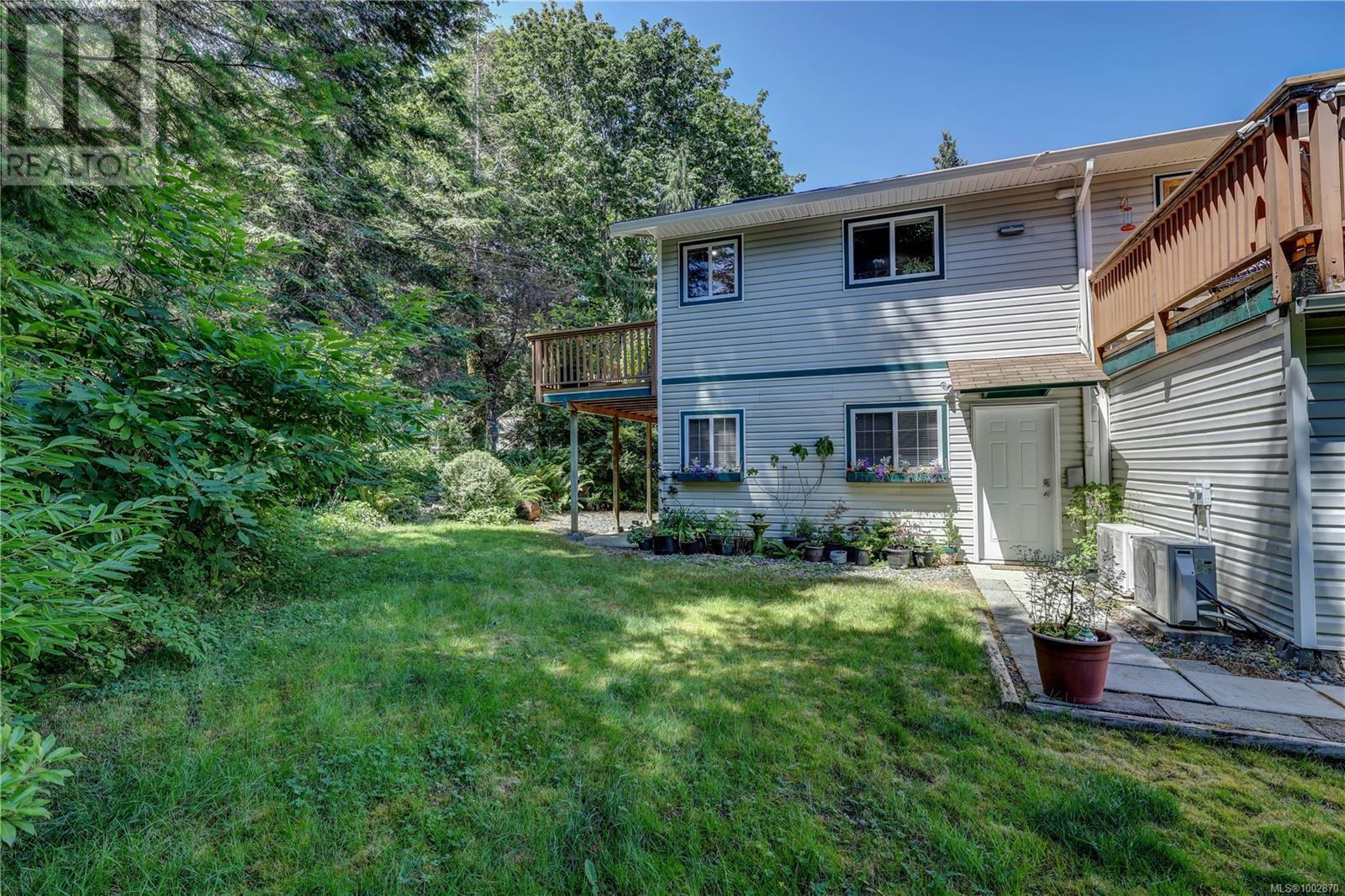 Photo 43 of 4840 Blue Heron Dr, Bowser BC