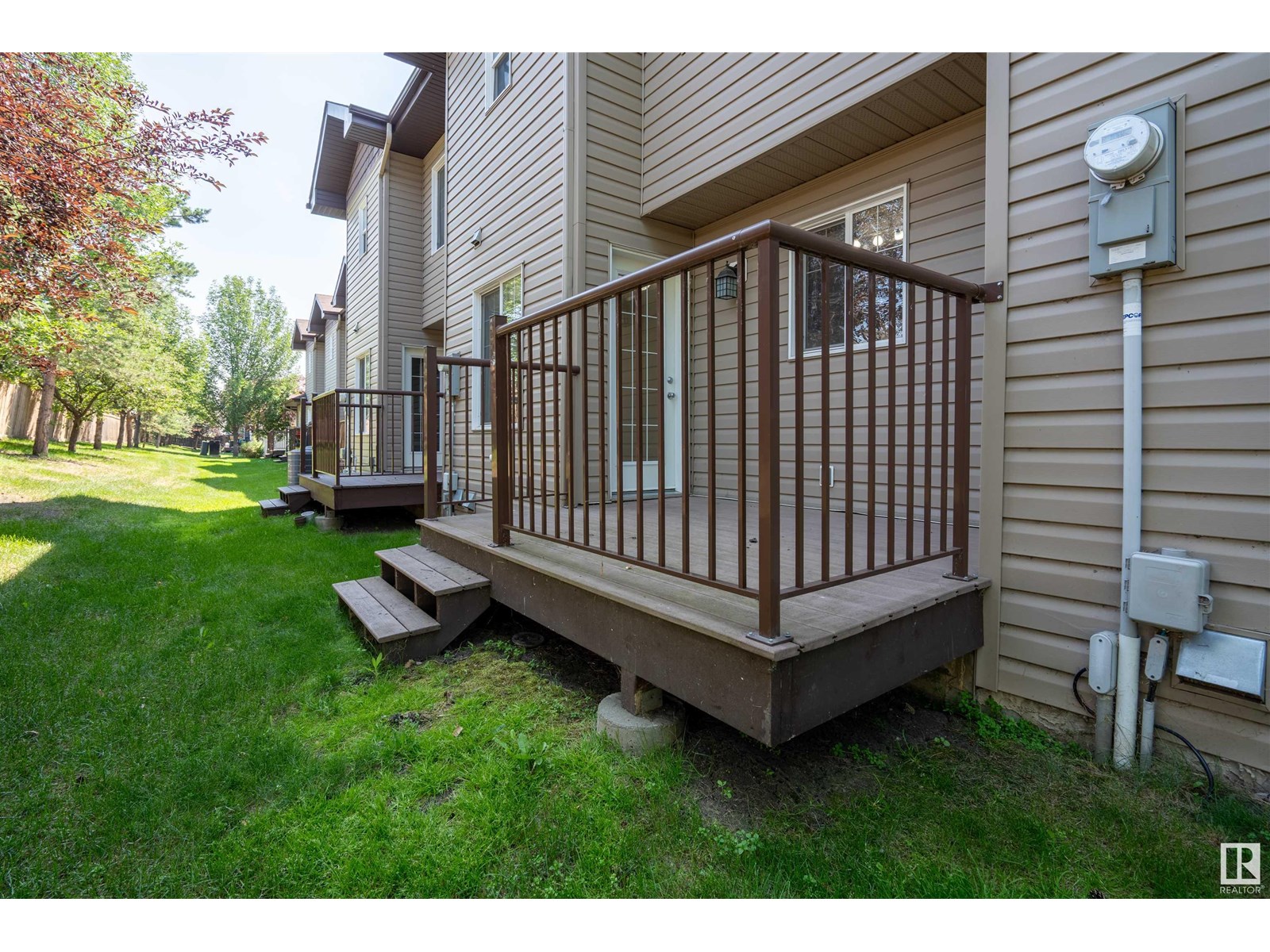 Photo 34 of 12 12930 140 Av Nw Nw, Edmonton AB