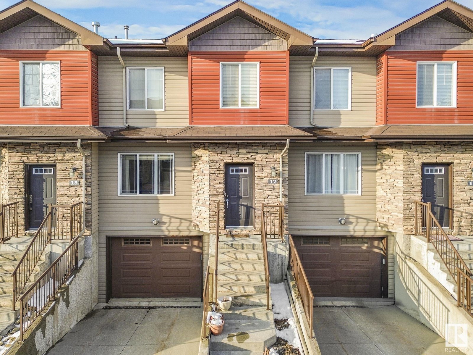 Photo 22 of 12 12930 140 Av Nw Nw, Edmonton AB