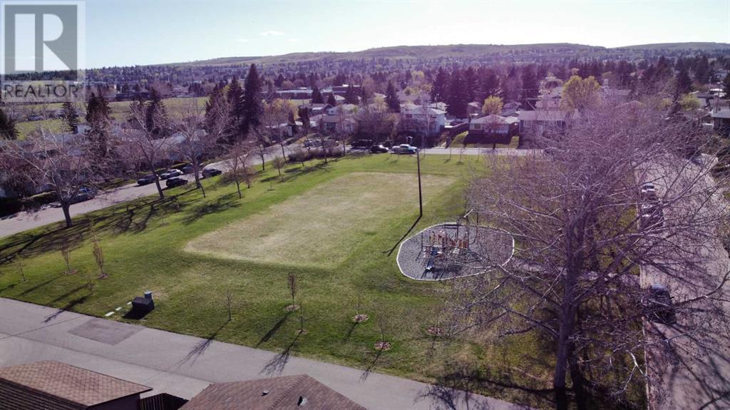 Single Family House Bungalow for Sale in  huntington Green NE Huntington Hills Calgary 