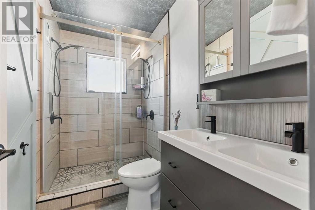 Single Family House Bungalow for Sale in  huntington Green NE Huntington Hills Calgary 